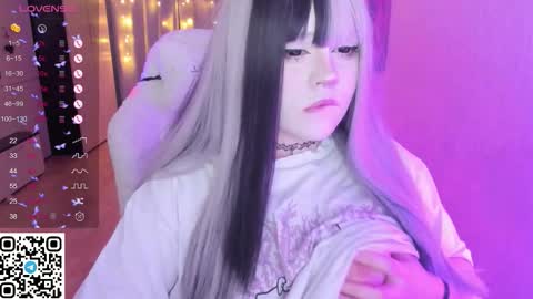 Snapshot of selena___cute chatting on 5, 2, 2026 Selena online show from 5, 2, 2026