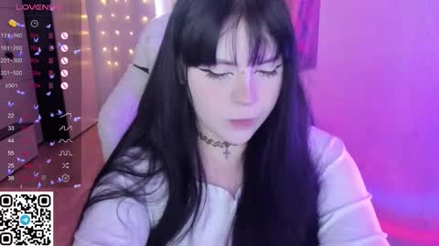 Snapshot of selena___cute chatting on 4, 3, 2026 Selena online show from 4, 3, 2026