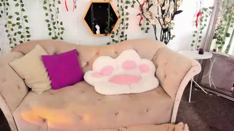 Selena online show from 4, 3, 2026