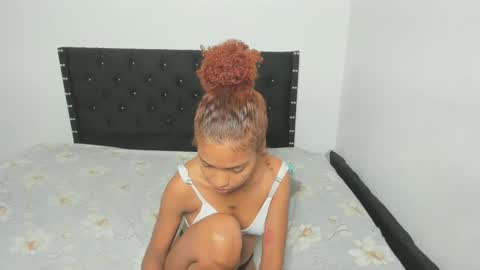 selena_sexi1 online show from 14, 9, 2025