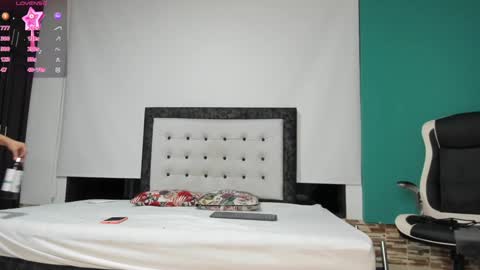 Snapshot of selenagomz chatting on 18, 1, 2025 Selena online show from 18, 1, 2025