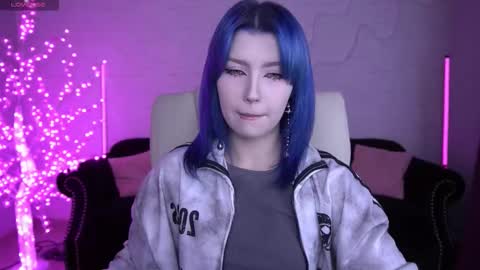 selenairis online show from 27, 2, 2026