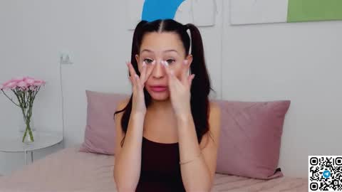 Snapshot of selenarousey chatting on 17, 3, 2026 Selena online show from 17, 3, 2026