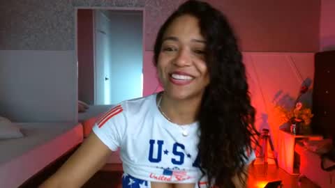 Snapshot of selene_bubble chatting on 1, 7, 2026 Selene online show from 1, 7, 2026