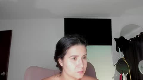 Snapshot of selene_king22 chatting on 18, 9, 2025 Alejandra  online show from 18, 9, 2025