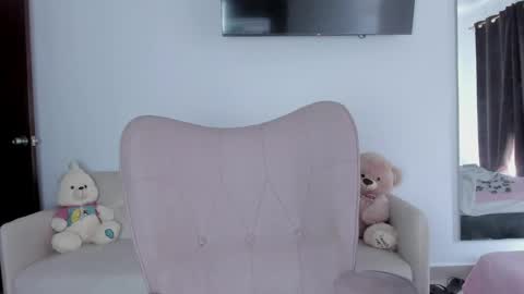 Snapshot of selene_king22 chatting on 10, 4, 2026 Alejandra online show from 10, 4, 2026