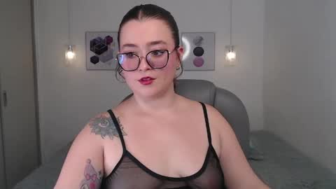 Snapshot of selene_rouse_ chatting on 16, 5, 2026 selene_rouse_ online show from 16, 5, 2026