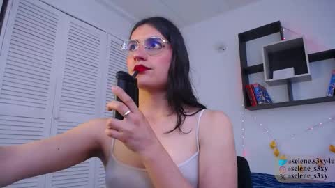 selene_s3xy online show from 23, 11, 2025