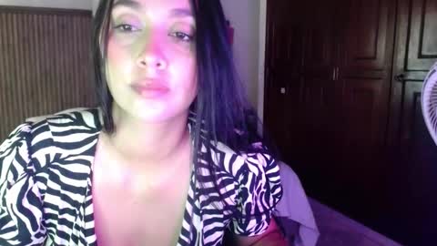Snapshot of selene_vega_ chatting on 26, 3, 2026 INDEPENDENT model Instagram selenevega08 online show from 26, 3, 2026