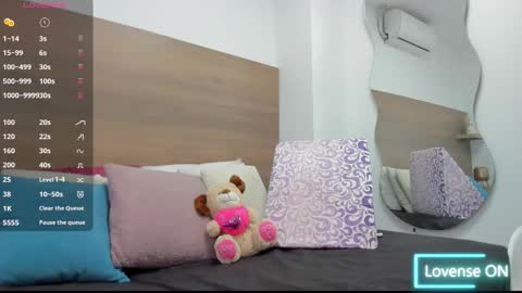 selene online show from 18, 3, 2026