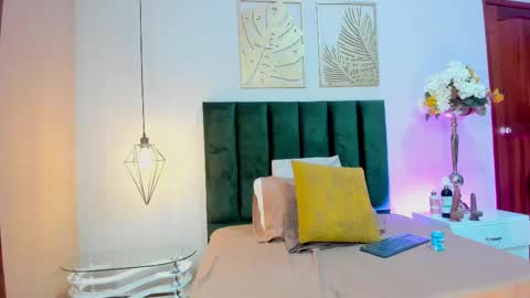 Selene Lujan online show from 21, 2, 2026