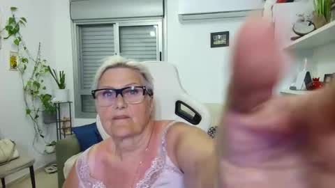 Selenna online show from 17, 5, 2026