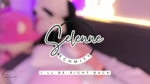 Snapshot of selenne_schmitt chatting on 20, 12, 2024 Selenne online show from 20, 12, 2024