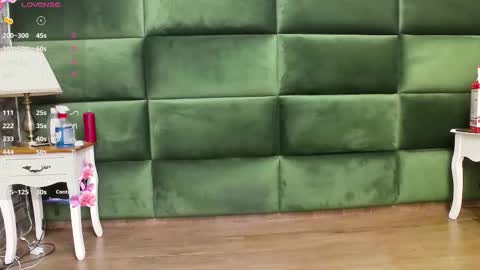 Selen online show from 3, 11, 2025