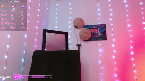 Snapshot of selikayle chatting on 28, 11, 2025 Selen online show from 28, 11, 2025