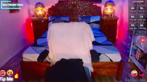 Snapshot of selina_diorxxx chatting on 5, 12, 2025 Will You Be My CumDumpster in Real Drink My Milk online show from 5, 12, 2025