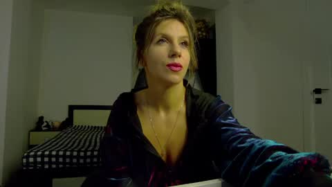 Snapshot of sellena_angels chatting on 22, 4, 2026 sellena_angels online show from 22, 4, 2026