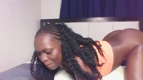 Snapshot of sellinprencess2 chatting on 23, 4, 2026 verah online show from 23, 4, 2026