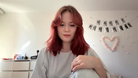 Snapshot of selmacalumag chatting on 5, 4, 2026 Lily online show from 5, 4, 2026