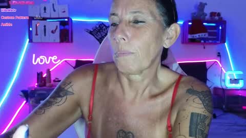 Snapshot of selvaggia_del_caribe chatting on 11, 12, 2024 Selvaggia Del Caribe online show from 11, 12, 2024