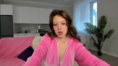 Ami online show from 8, 11, 2025