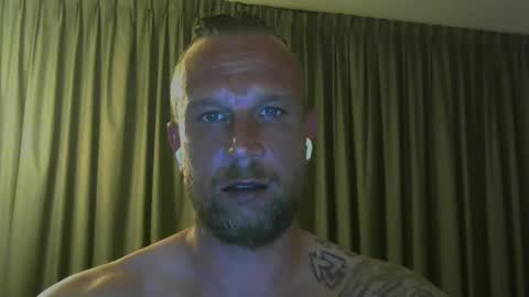 Snapshot of sence08 chatting on 10, 4, 2026 sence08 online show from 10, 4, 2026