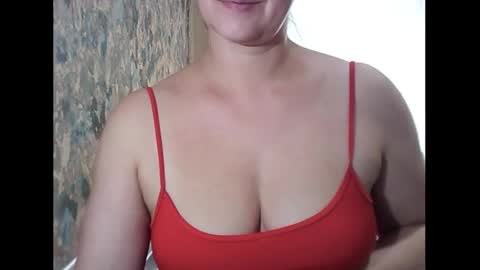 Snapshot of send_me chatting on 23, 10, 2025 send me online show from 23, 10, 2025