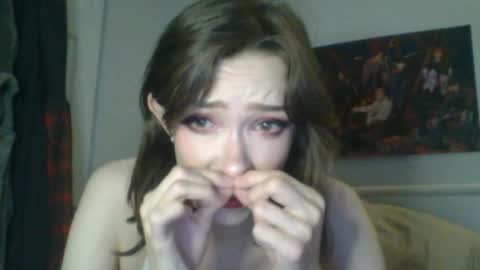 Snapshot of sendforesme chatting on 15, 2, 2025 goddess esme  online show from 15, 2, 2025