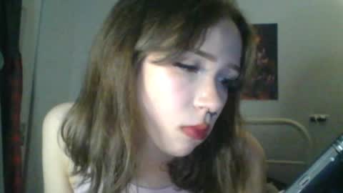 Snapshot of sendforesme chatting on 16, 2, 2025 goddess esme  online show from 16, 2, 2025