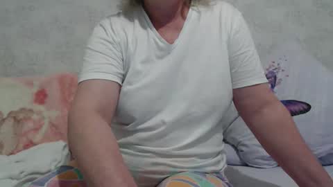 Snapshot of seniorita333 chatting on 3, 2, 2025 Lenna online show from 3, 2, 2025