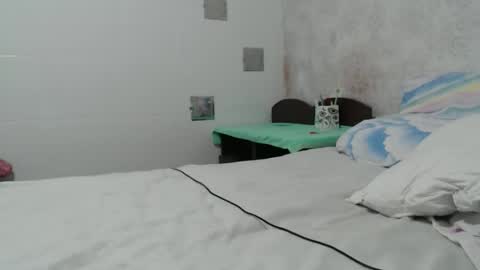 Snapshot of seniorita333 chatting on 4, 12, 2025 Lenna online show from 4, 12, 2025