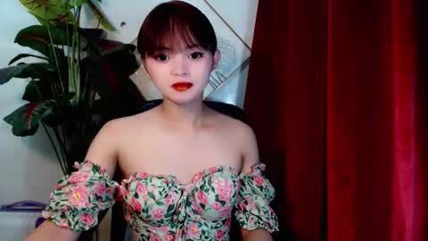 Snapshot of sensational_yeng chatting on 26, 10, 2025 sensational_yeng online show from 26, 10, 2025