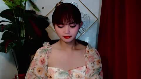 Snapshot of sensational_yeng chatting on 27, 10, 2025 sensational_yeng online show from 27, 10, 2025