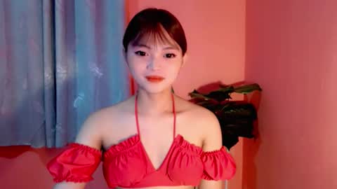 Snapshot of sensational_yeng chatting on 11, 11, 2025 sensational_yeng online show from 11, 11, 2025