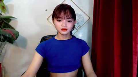 Snapshot of sensational_yeng chatting on 22, 11, 2025 sensational_yeng online show from 22, 11, 2025