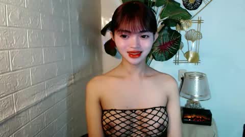 Snapshot of sensational_yeng chatting on 7, 6, 2026 sensational_yeng online show from 7, 6, 2026