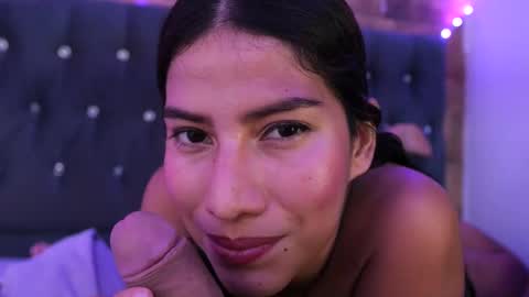 senssual_goddess online show from 17, 11, 2025