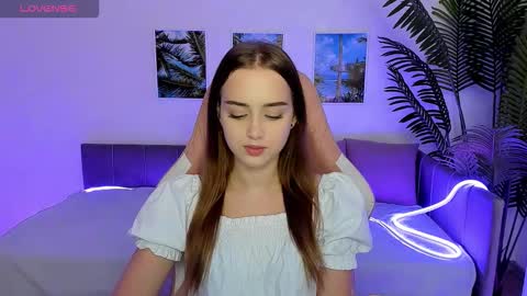 Emily  online show from 13, 10, 2025