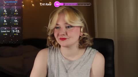 Snapshot of sensual_girrrl chatting on 6, 2, 2025 Ilona online show from 6, 2, 2025