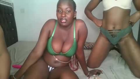Snapshot of sensual_ria chatting on 28, 3, 2026 sensual_ria online show from 28, 3, 2026