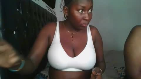 Snapshot of sensual_ria chatting on 6, 4, 2026 sensual_ria online show from 6, 4, 2026