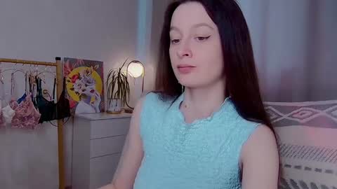 Snapshot of sensuallucy233 chatting on 1, 6, 2026 sensuallucy233 online show from 1, 6, 2026