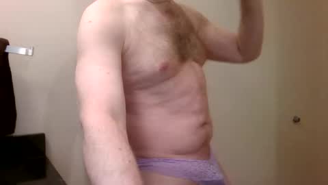 Snapshot of sensualuncut4u4fun chatting on 12, 3, 2025 sensualuncut4u4fun online show from 12, 3, 2025