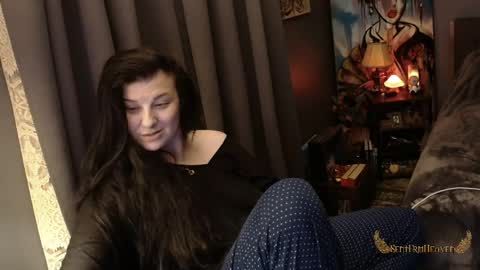 Snapshot of sentfrmheaven chatting on 12, 5, 2026 Tara online show from 12, 5, 2026