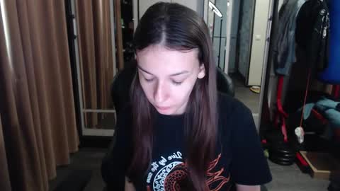 Snapshot of senxual__ chatting on 24, 9, 2025 senxual__ online show from 24, 9, 2025