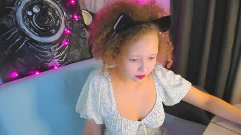 Snapshot of senya_sol chatting on 6, 5, 2026 senya_sol online show from 6, 5, 2026