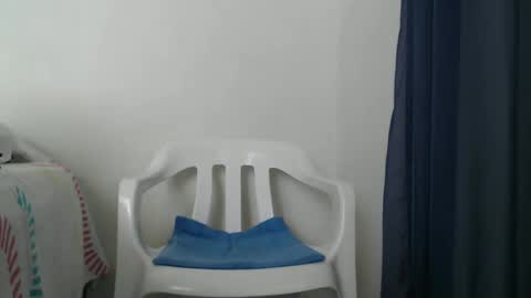 Snapshot of senyeiblack chatting on 23, 2, 2025 Jose online show from 23, 2, 2025