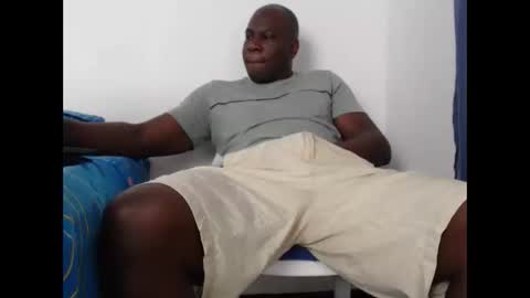 Snapshot of senyeiblack chatting on 6, 3, 2025 Jose online show from 6, 3, 2025