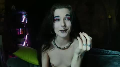 Snapshot of seraphinmunster chatting on 3, 4, 2026 Seraphin Munster online show from 3, 4, 2026