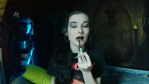 Snapshot of seraphinmunster chatting on 8, 4, 2026 Seraphin Munster online show from 8, 4, 2026